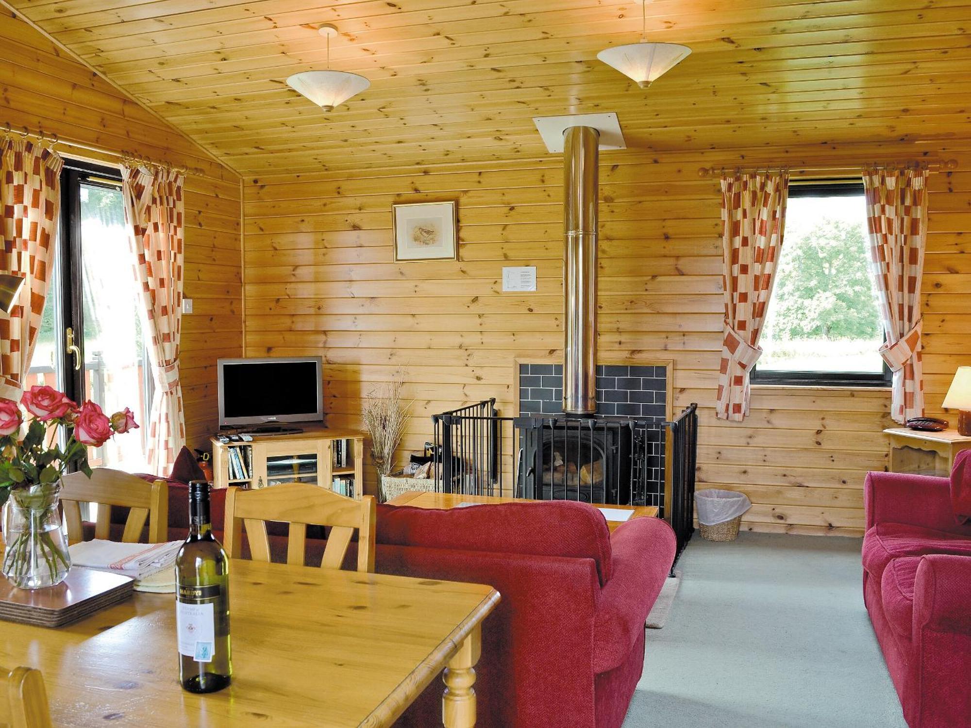 Larch Cottage - S4428 Kirkton of Glenisla Экстерьер фото